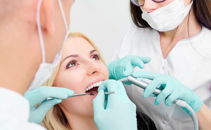 Formación online de higienista dental