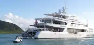 Lujo sobre las olas: cómo los superyates redefinen el viaje y el estilo de vida