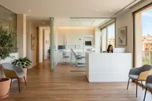Clínica dental en Palma de Mallorca: qué valorar antes de elegir dentista